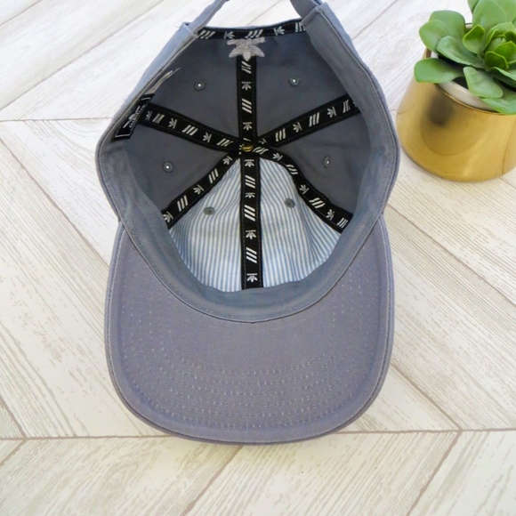 NEW! Adidas Originals Relaxed Strap Back Trefoil Logo Dad Hat Gray - Picture 4 of 6